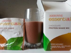 Arbonne-Essentials-Chocolate-Flavor-Review
